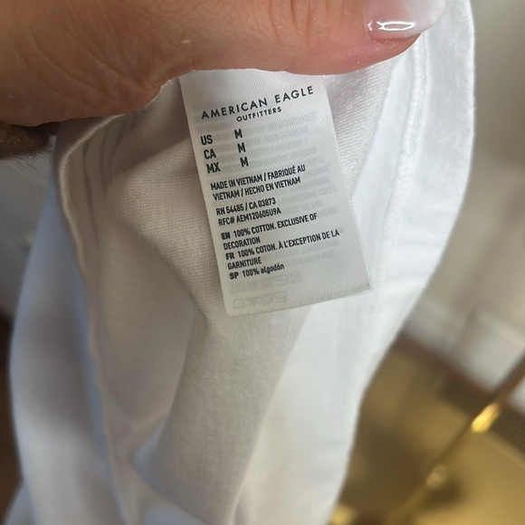 American Eagle Soft Long Sleeve White with Heart - Picture 7 of 7